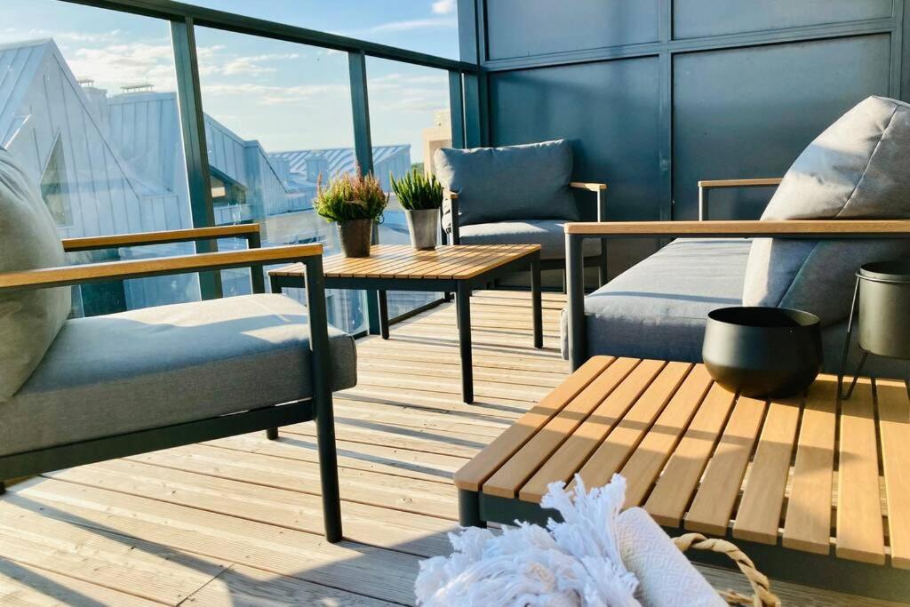 SeaView, 5*Appartment,RoofTopTerrace, WalkToBeach room 2