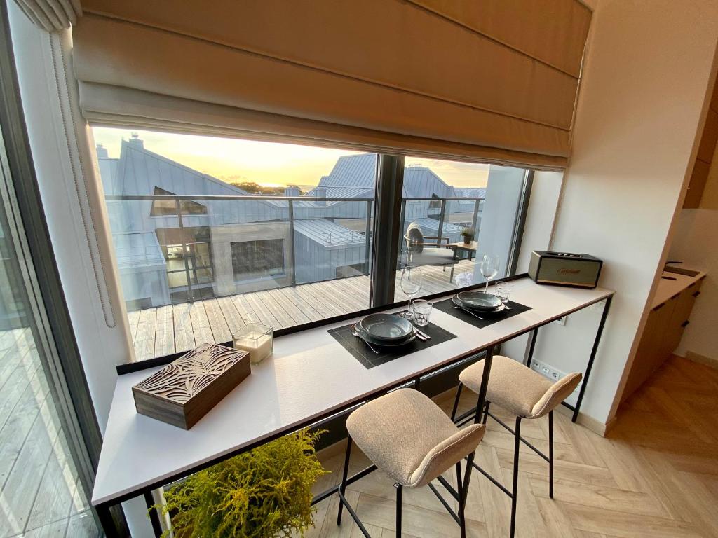 SeaView, 5*Appartment,RoofTopTerrace, WalkToBeach room 4